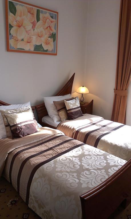 Hotel Bristol Tarnau Zimmer foto